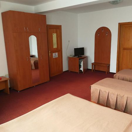 Hotel Lotus Arad Luaran gambar