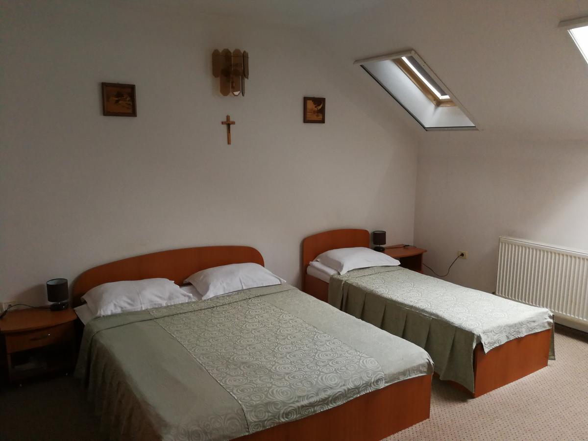 Hotel Lotus Arad Luaran gambar